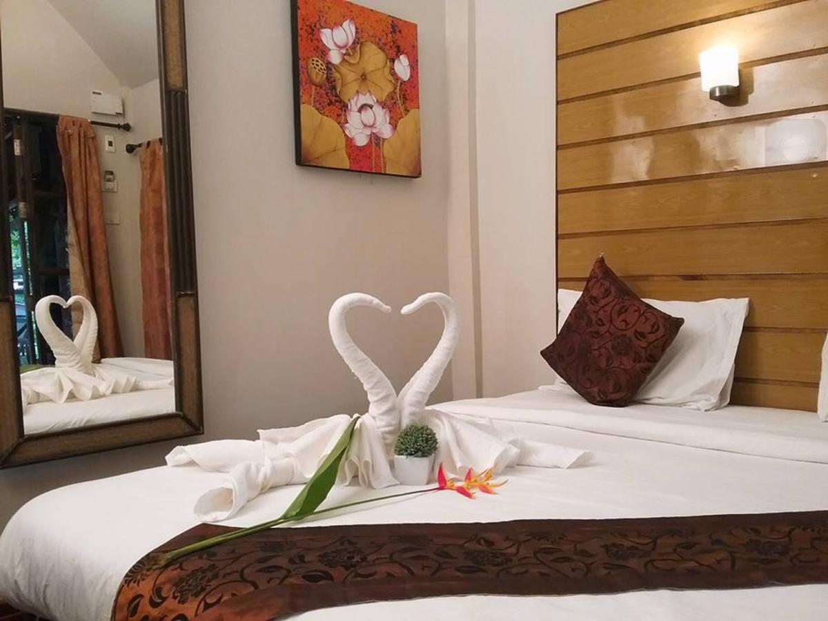 Lipe Sunset Forest Resort Bagian luar foto